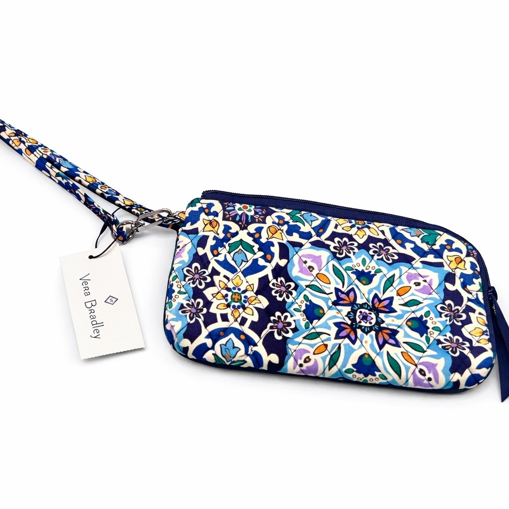 Vera Bradley Blue Floral Wristlet boho